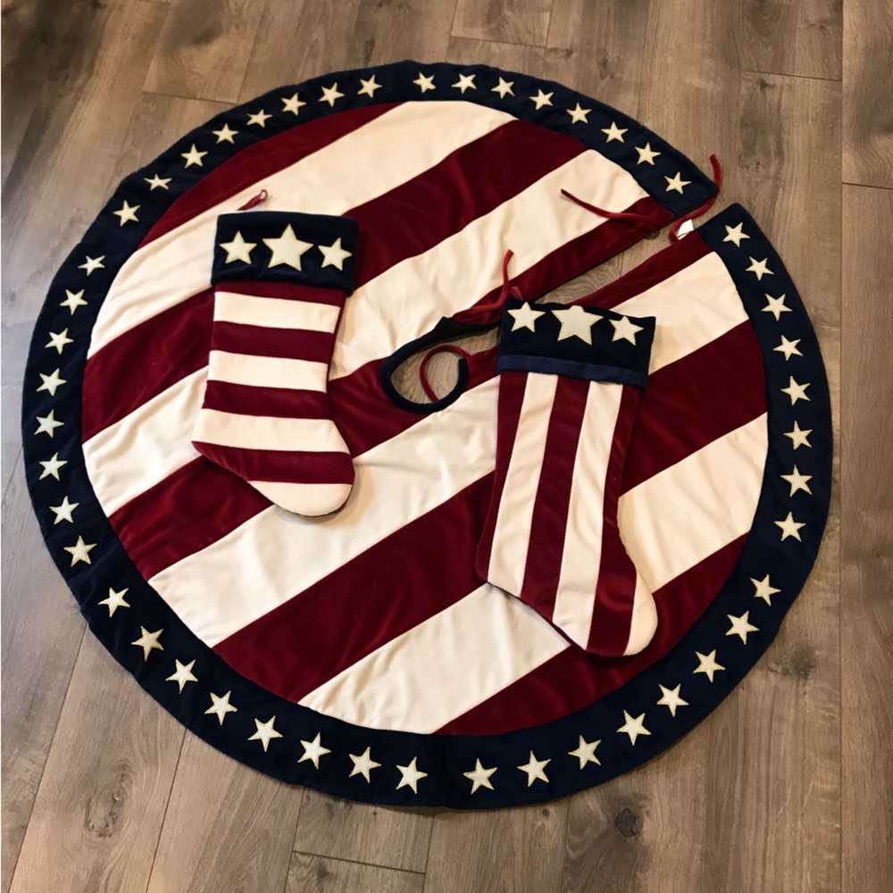 Patriotic Stars and Stripes Flag Tree Skirt and Stockings